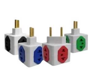 PINO ADAP UNIV CUBO 4T